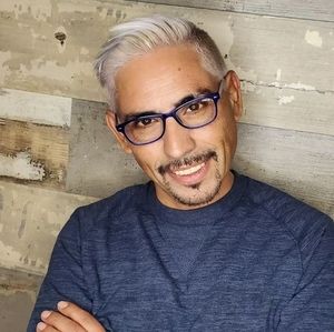 Meet your Posher, Jose